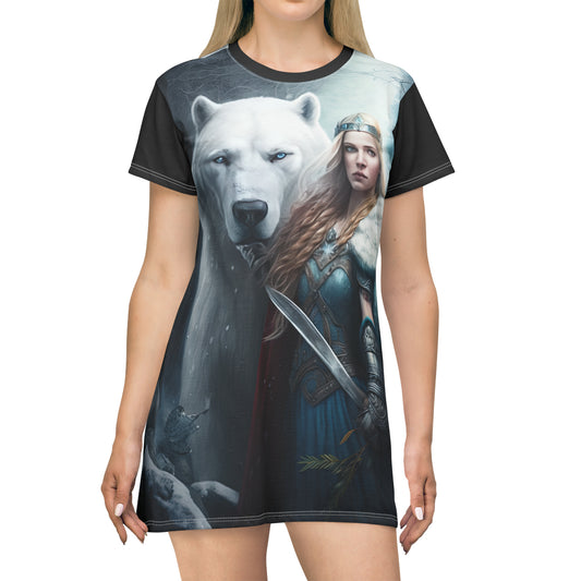 Polar Bear Baroness in Black - Artsy T-Shirt Dress