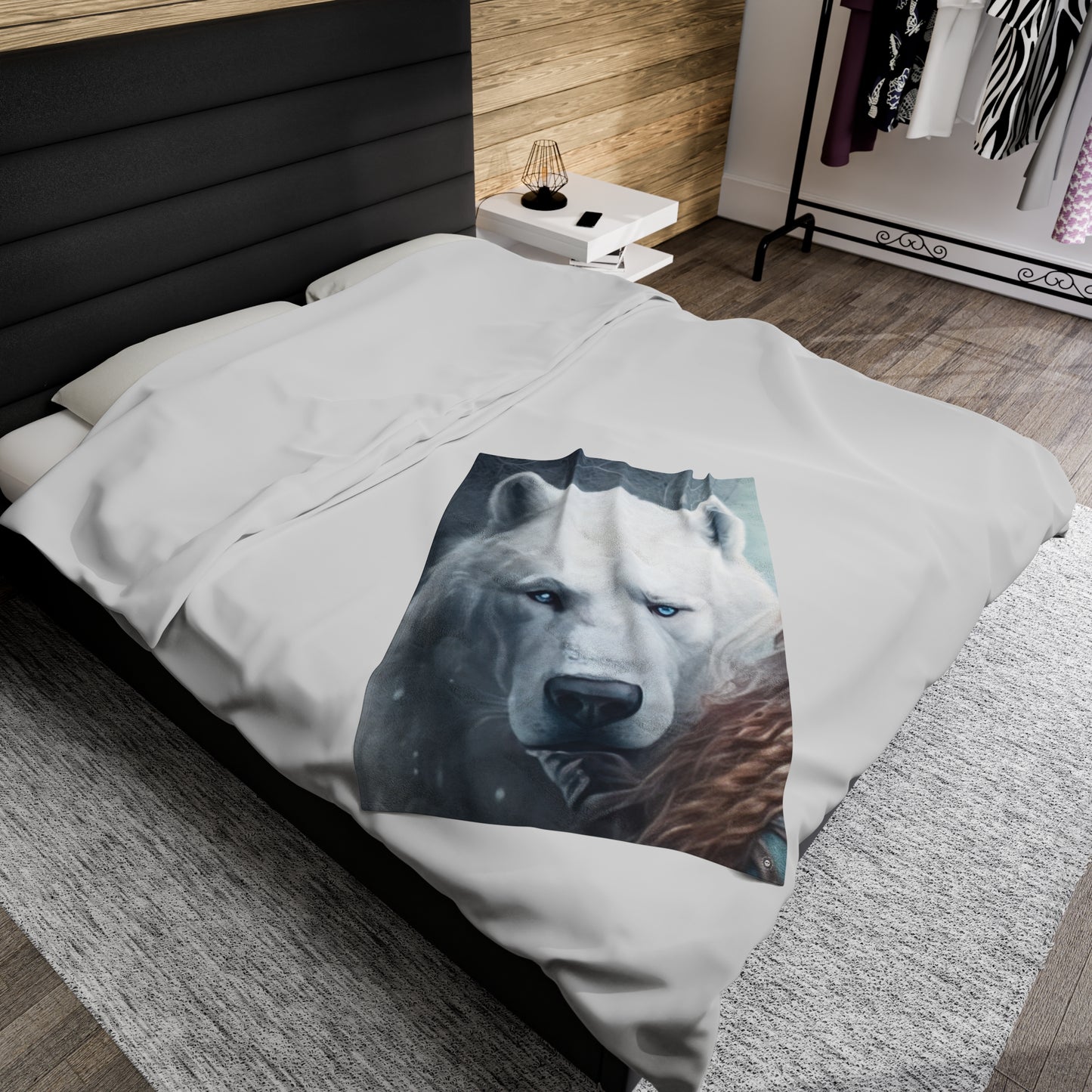 Polar Bear Stare - Artsy Throw Blanket